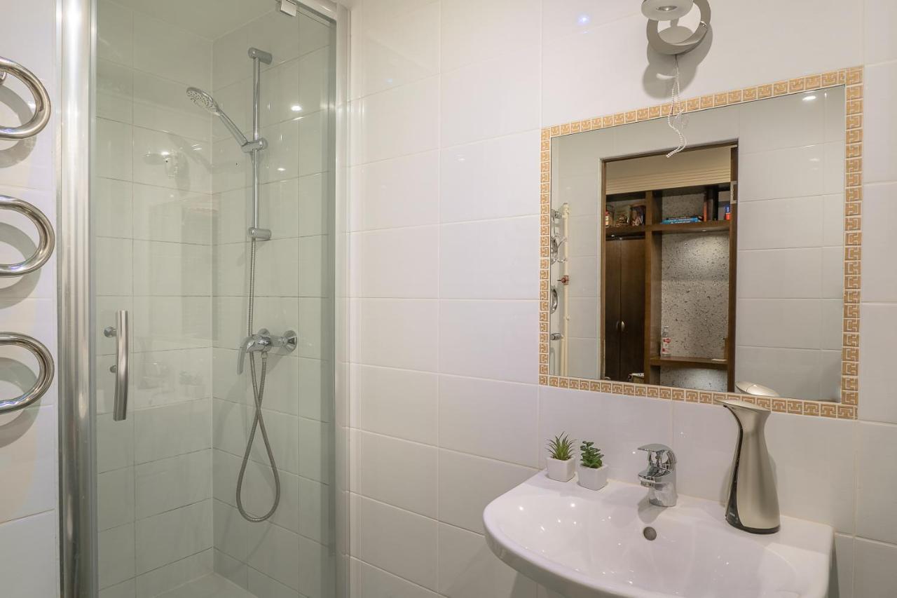 Andrea Apartment لييبايا المظهر الخارجي الصورة